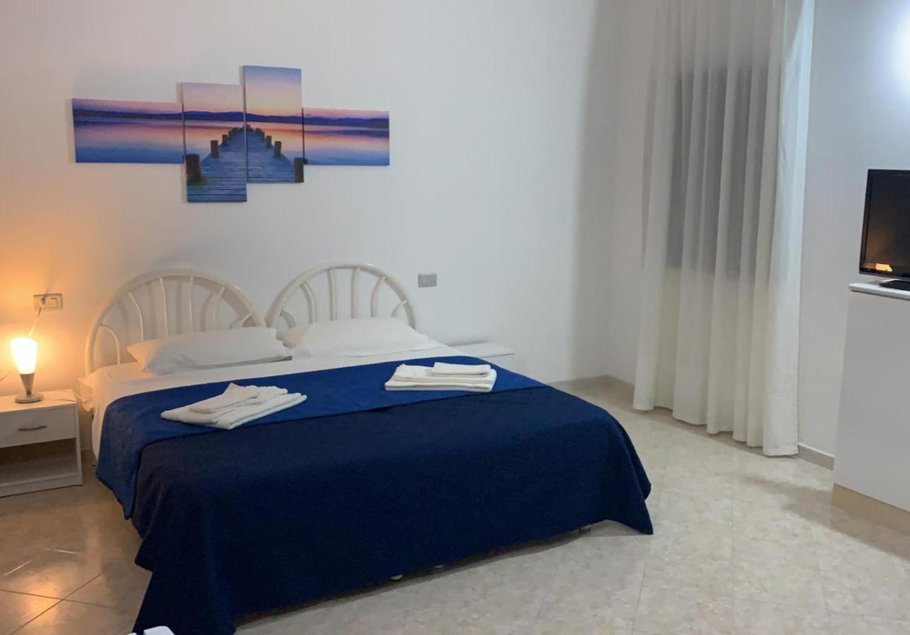 Viola Club Village & Camping Foce Varano Exterior foto