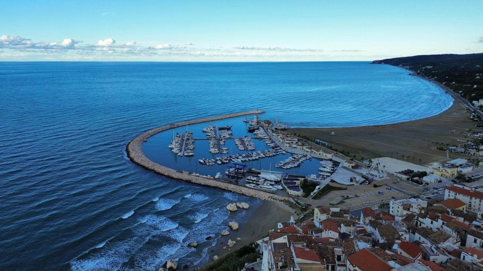 Viola Club Village & Camping Foce Varano Exterior foto
